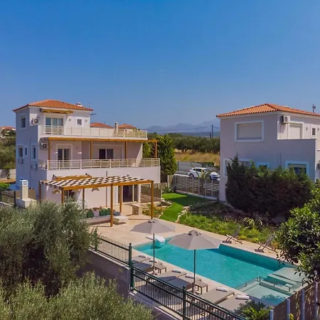 Villa Estella With Pool, Children Area, Bbq & Magnificent Views! Asztéri