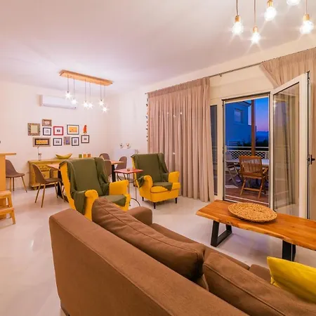 Villa Estella With Pool, Children Area, Bbq & Magnificent Views! *