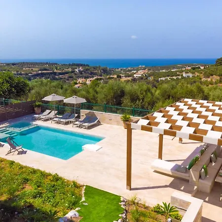 Estella With Pool, Children Area, Bbq & Magnificent Views! Villa
