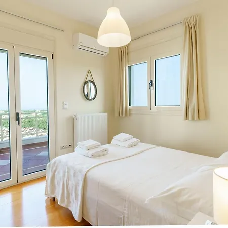 Villa Estella With Pool, Children Area, Bbq & Magnificent Views!