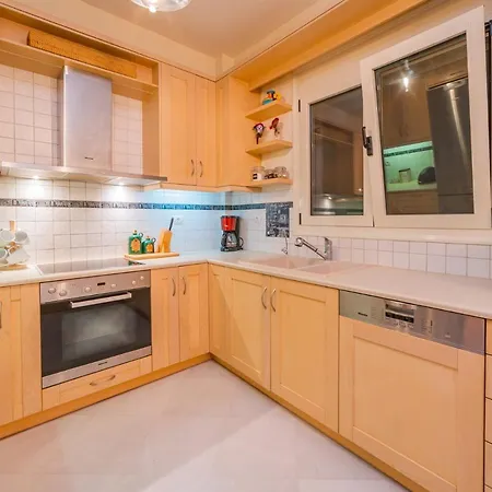 Vila Estella With Pool, Children Area, Bbq & Magnificent Views!